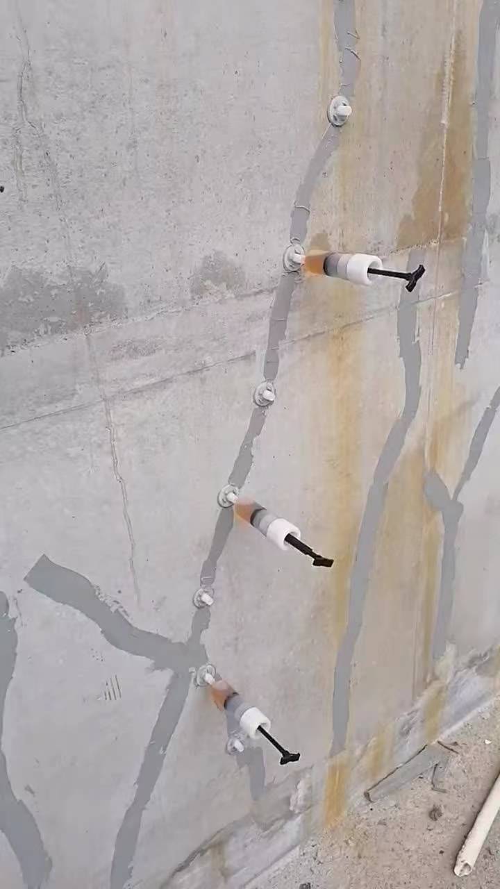 张掖混凝土开裂的原因